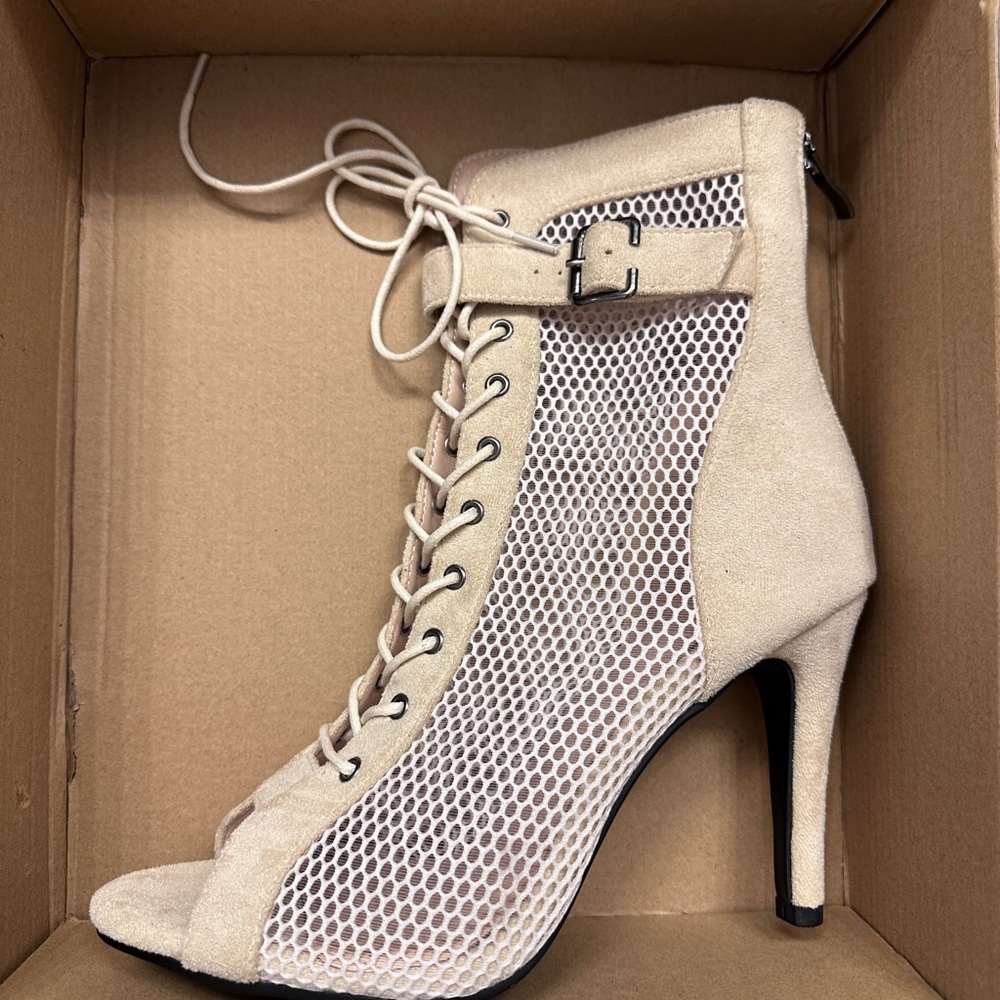 Elegant Beige Lace-Up Heeled Sandals